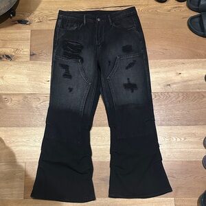 Distressed Men’s Black wide leg Jeans